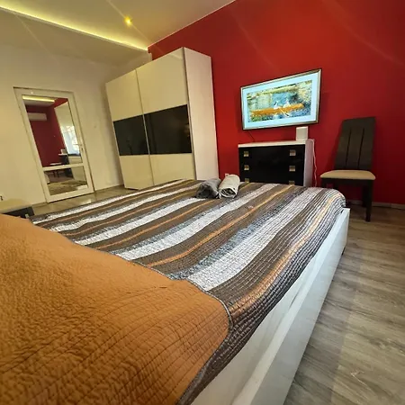 Apartament Elit *